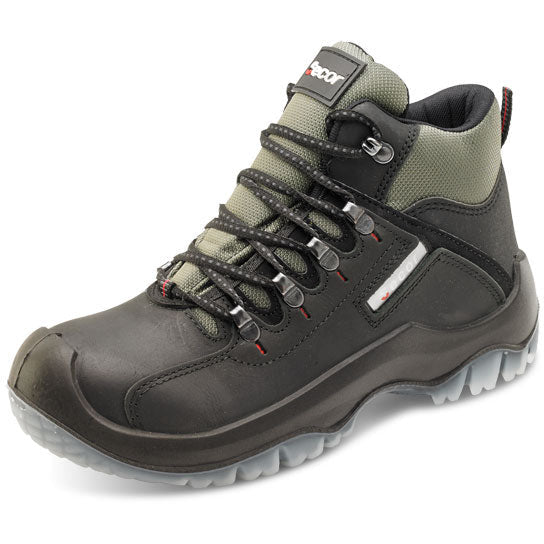 Click Traders Traxion Boot